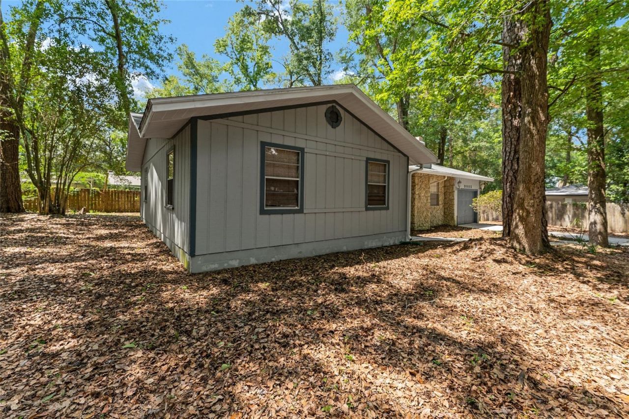 3025 W University Avenue , Gainesville, FL 32607 Photo