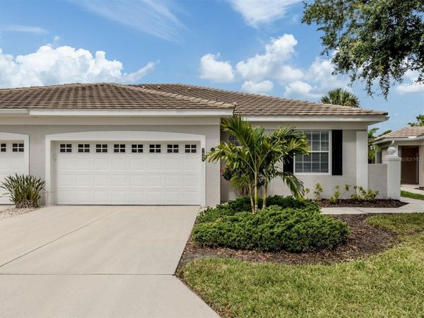 1629 MONARCH DRIVE , Unit 1629, VENICE, FL 34293