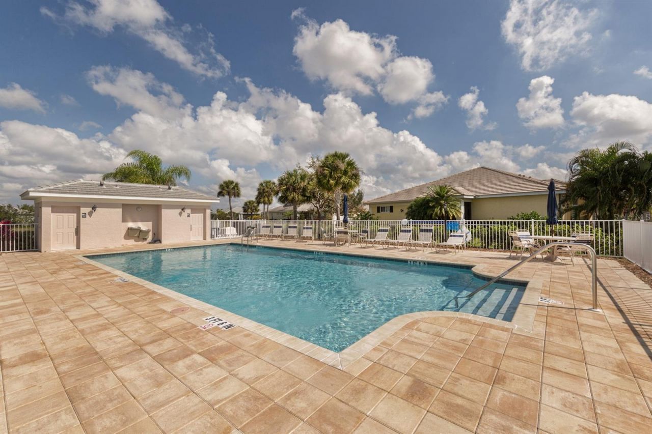 1629 Monarch Drive , Unit 1629, Venice, FL 34293 Photo