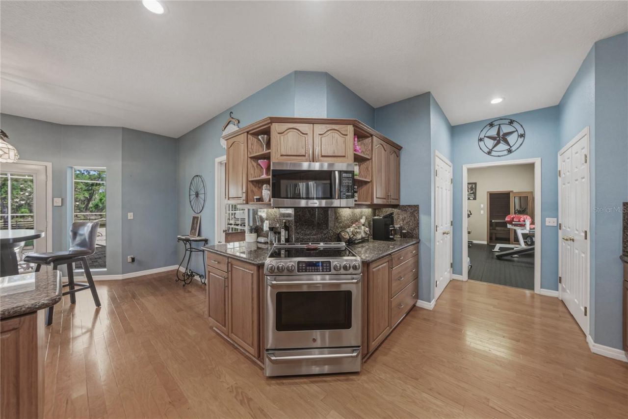 29001 Bayhead Road, Dade City, FL 33523 Photo