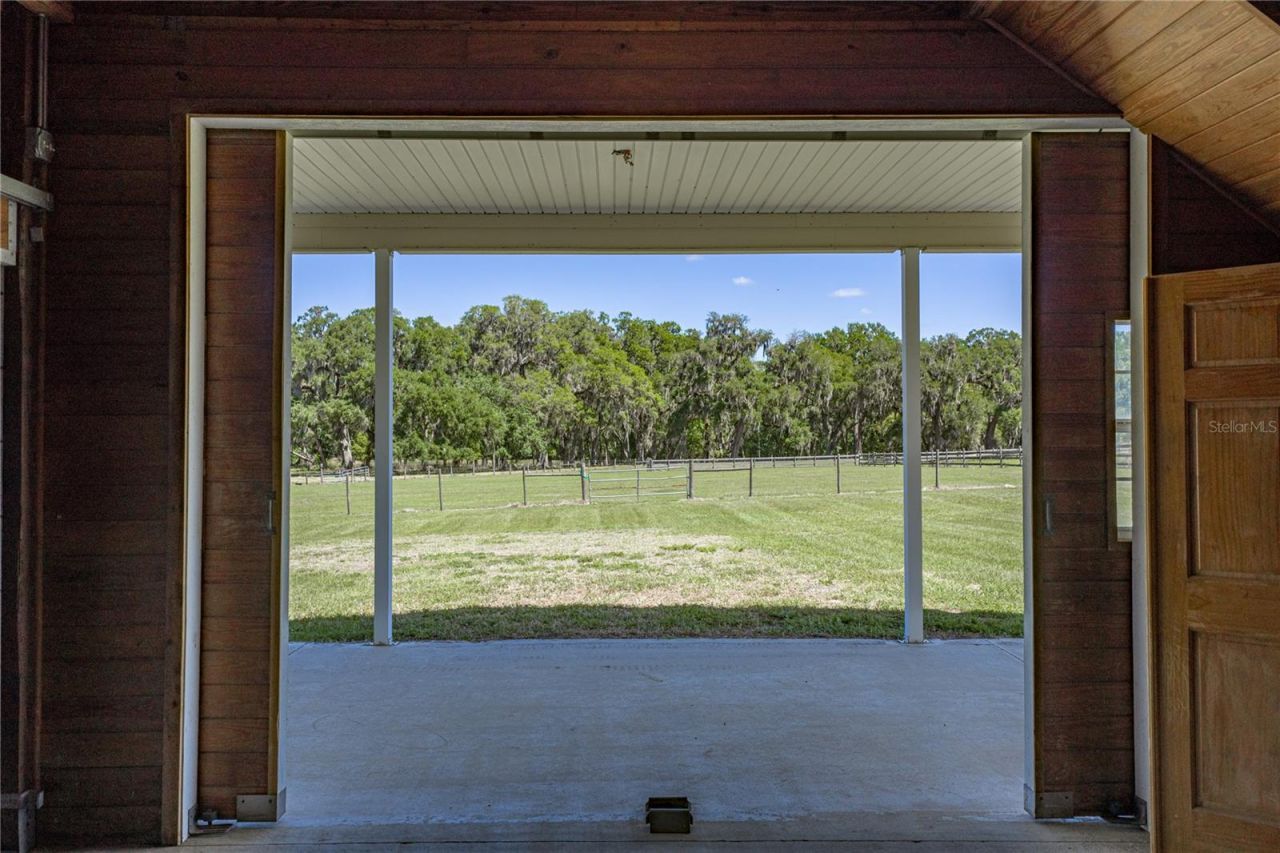 29001 Bayhead Road, Dade City, FL 33523 Photo