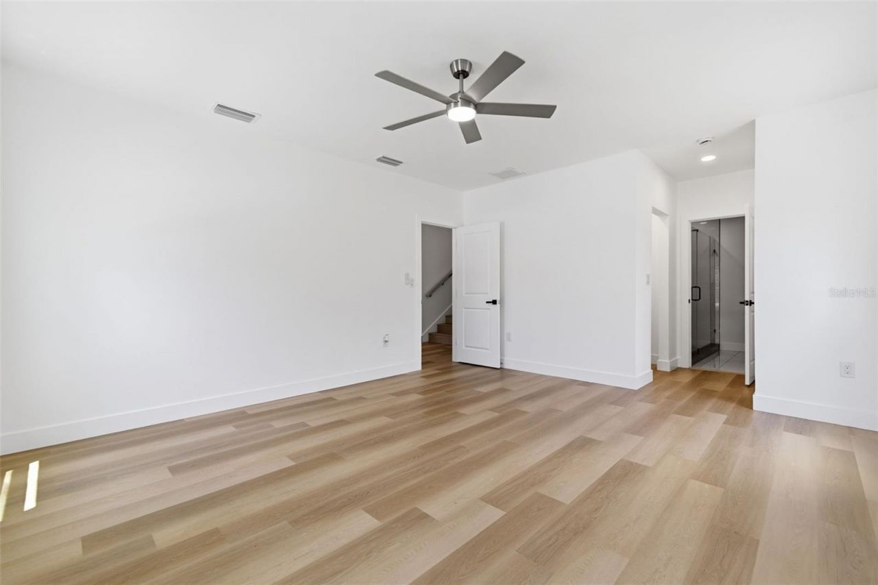 1530 12th Avenue S, Saint Petersburg, FL 33705 Photo