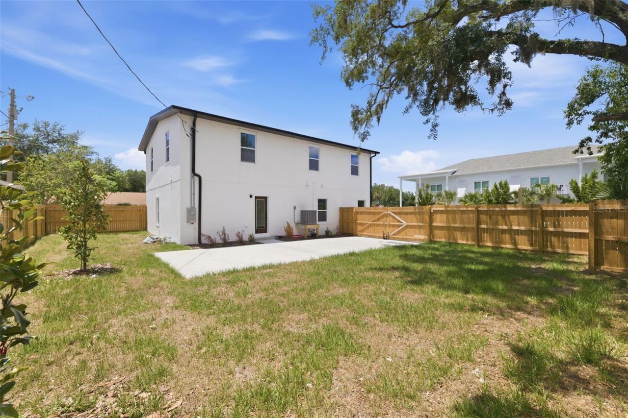 1530 12th Avenue S, Saint Petersburg, FL 33705 Photo