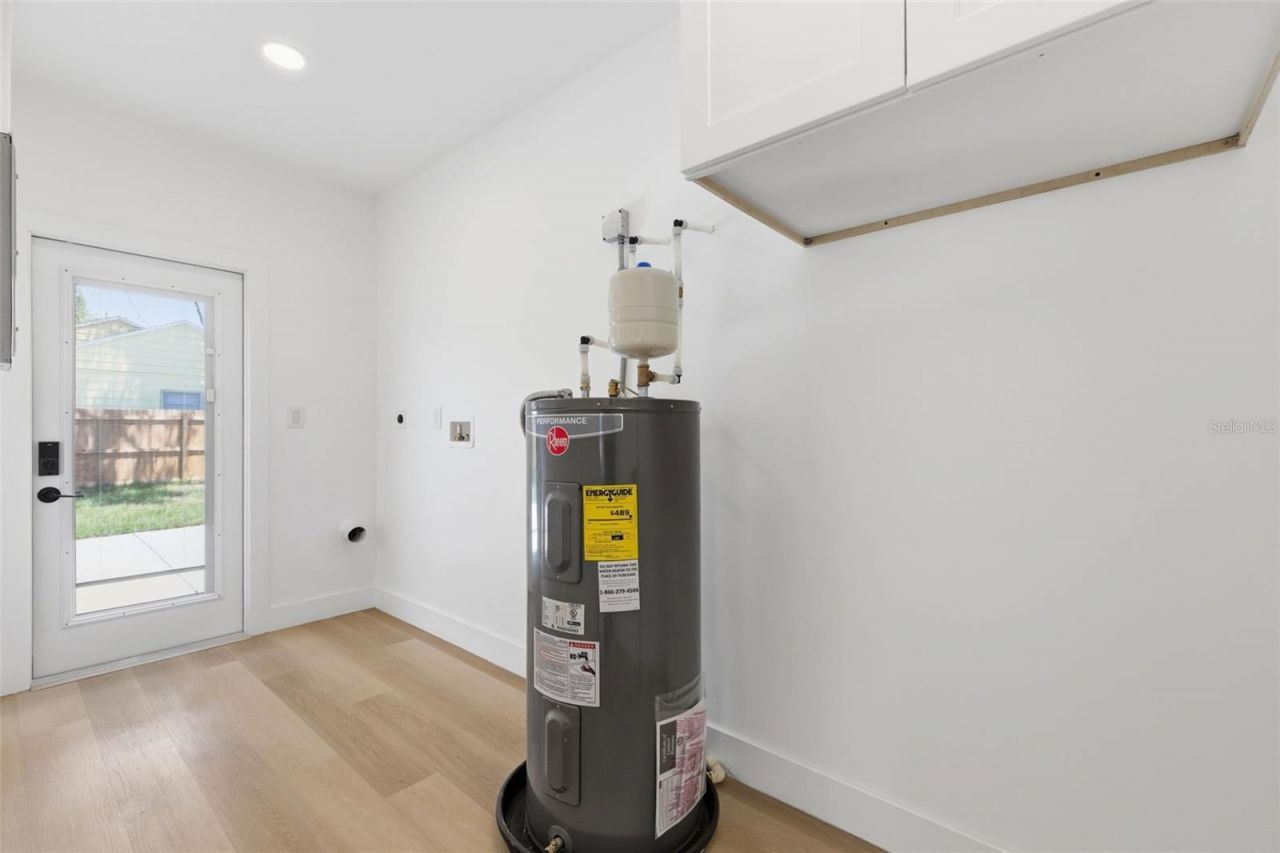 1530 12th Avenue S, Saint Petersburg, FL 33705 Photo