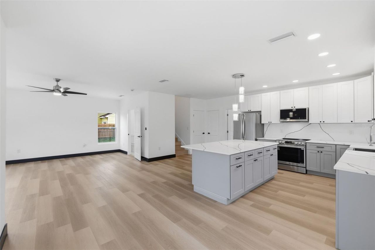1530 12th Avenue S, Saint Petersburg, FL 33705 Photo