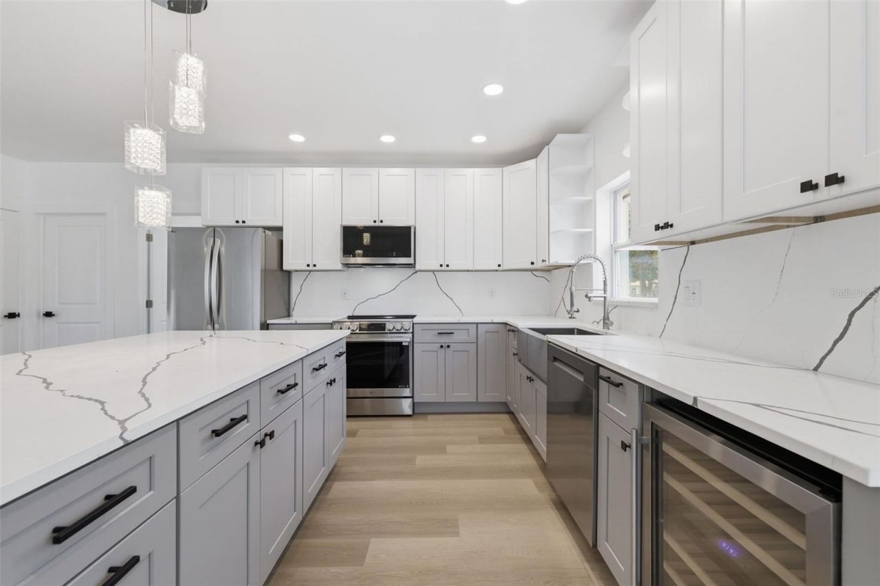 1530 12th Avenue S, Saint Petersburg, FL 33705 Photo