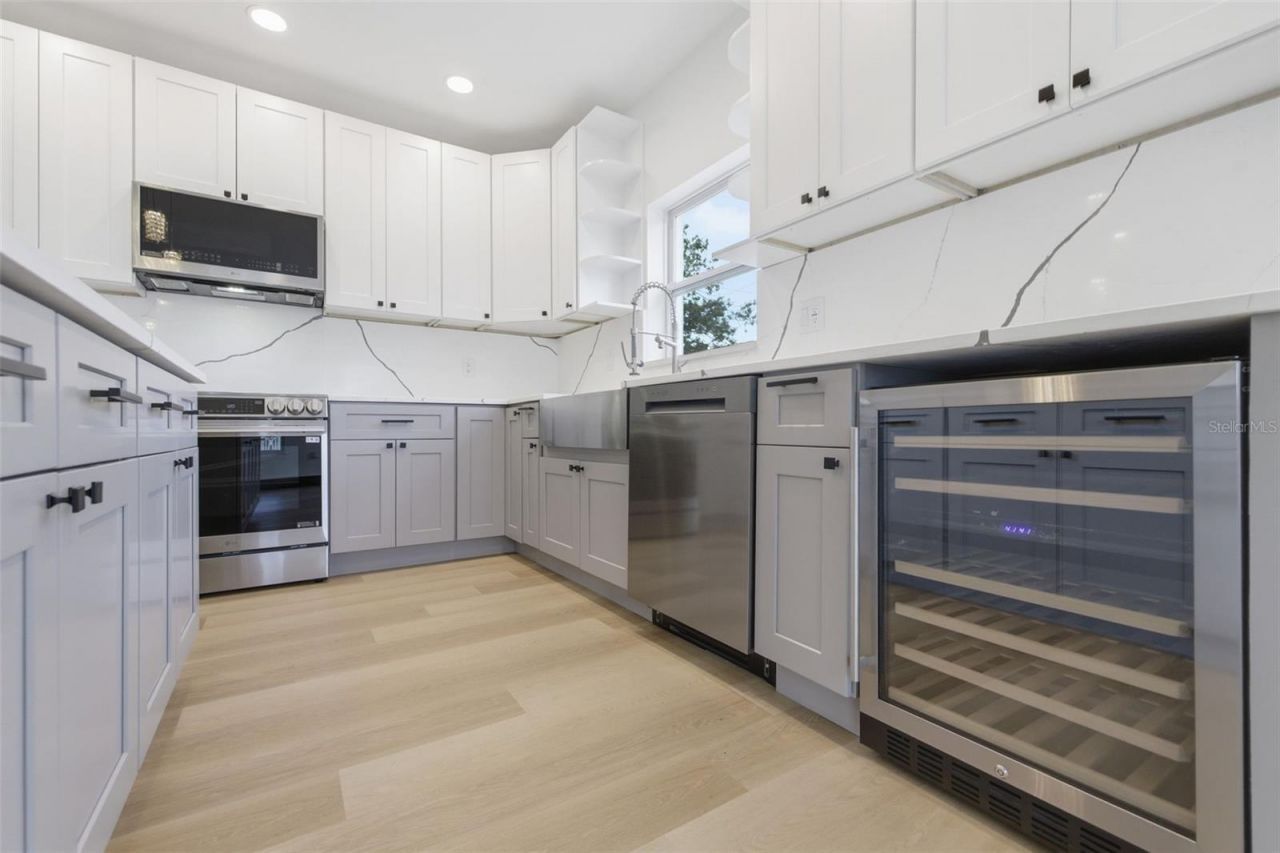 1530 12th Avenue S, Saint Petersburg, FL 33705 Photo