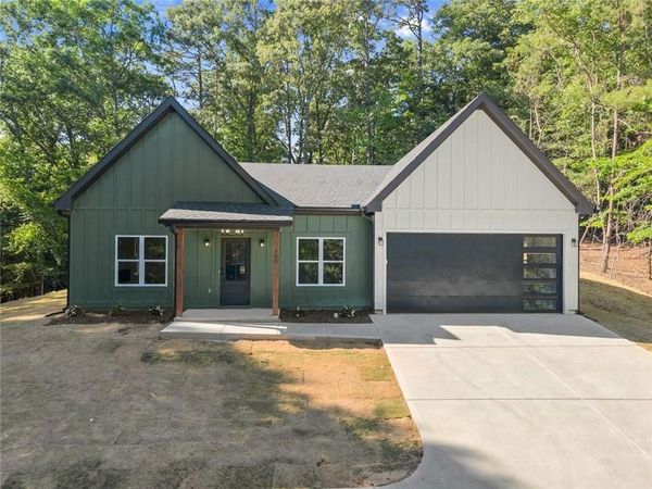 384 Oakland Drive , Gainesville, GA 30501