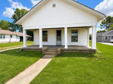 2208 Western Ave, Connersville, IN 47331