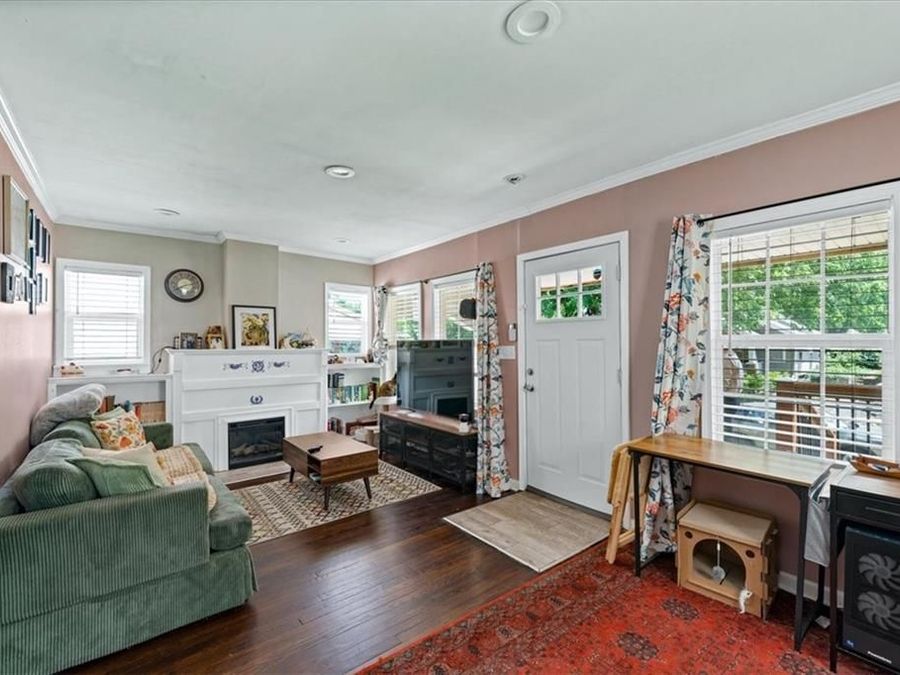Property Image 8