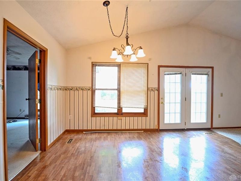 425 Richard Glen, Tipp City, OH 45371 Photo 30