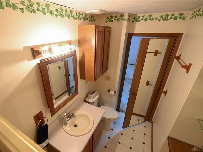 425 Richard Glen, Tipp City, OH 45371 Photo 47