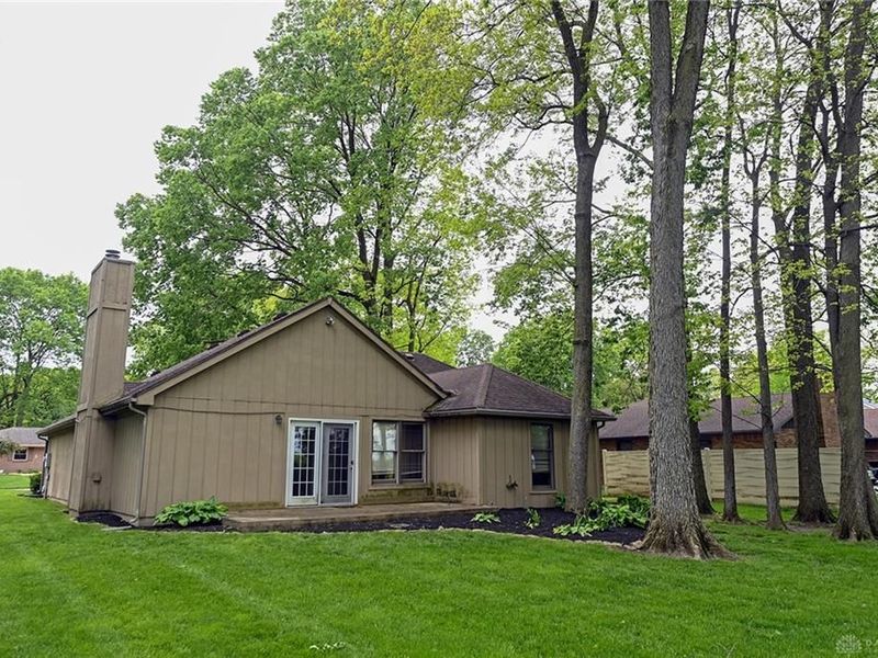 425 Richard Glen, Tipp City, OH 45371 Photo 6