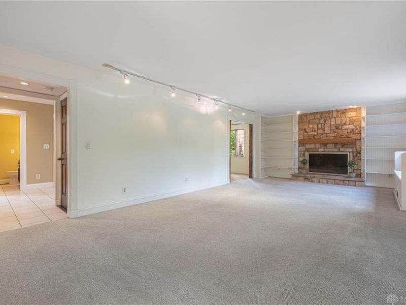 215 Beverly Place, Oakwood, OH 45419 Photo 10