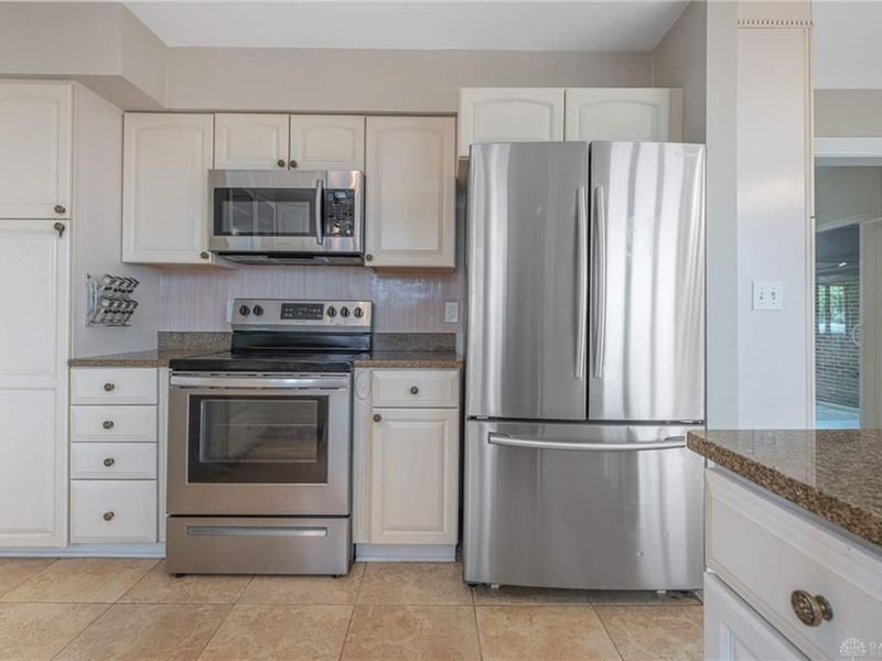 215 Beverly Place, Oakwood, OH 45419 Photo 16