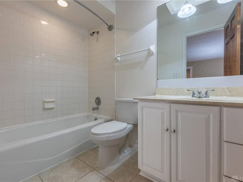 215 Beverly Place, Oakwood, OH 45419 Photo 20