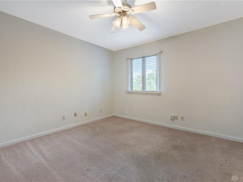 215 Beverly Place, Oakwood, OH 45419 Photo 27
