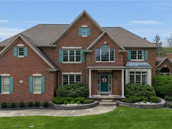 84 Beresford Court, Buffalo, NY 14221