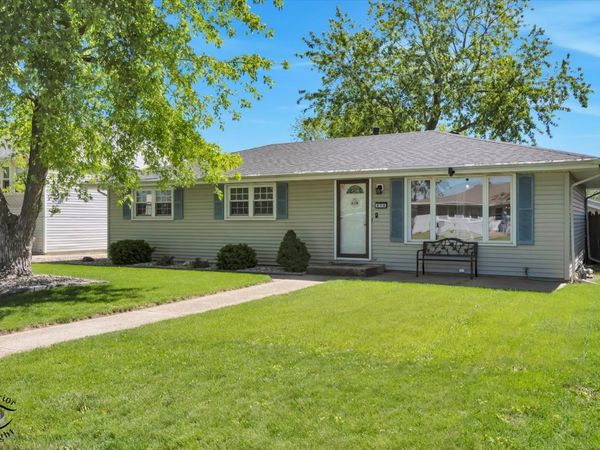 272 S Randolph Avenue , Bradley, IL 60915