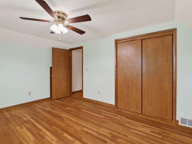 154 Desantis Drive, Columbus, OH 43214 Photo 22