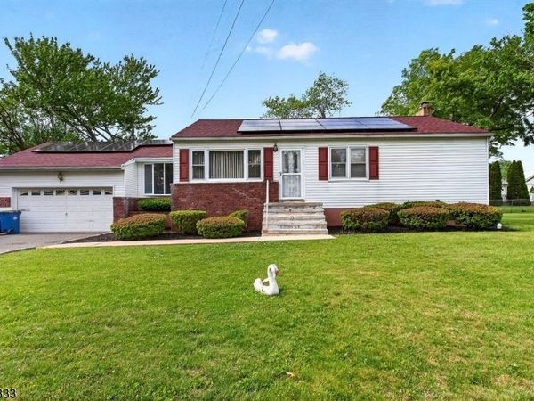 153 Ellen St, Franklin, NJ 08873