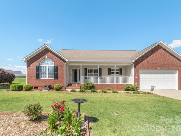 202 Big Dipper Court, Wingate, NC 28174