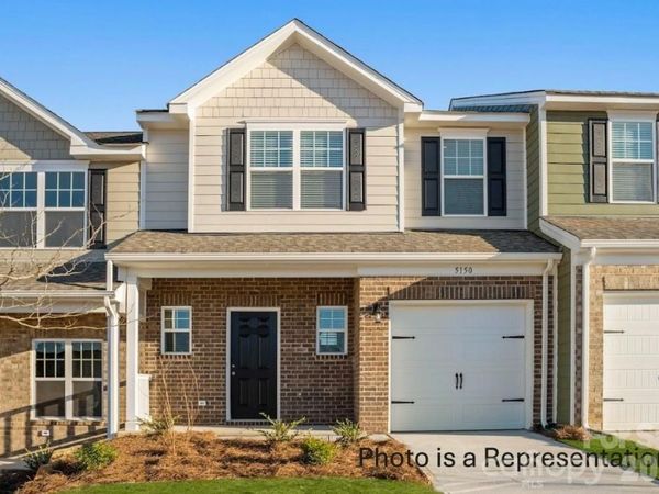 4132 Mt. Mitchell Avenue , Unit 303, Gastonia, NC 28052