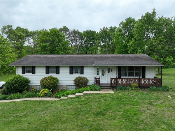 510 Mapletown Road, Garards Fort, PA 15334