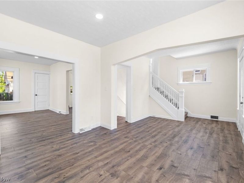 3101 W 101st Street, Cleveland, OH 44111 Photo 6