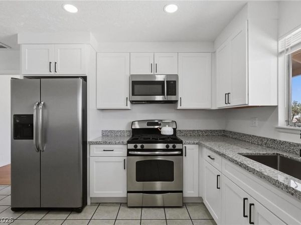 3317 Dillon Avenue , North Las Vegas, NV 89030