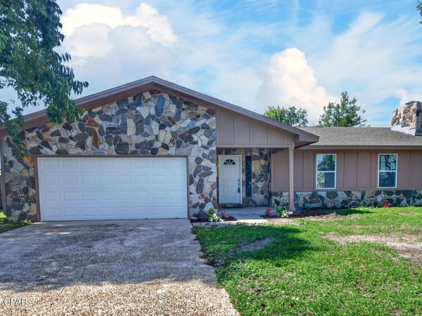 6102 Stephanie Drive , Panama City, FL 32404