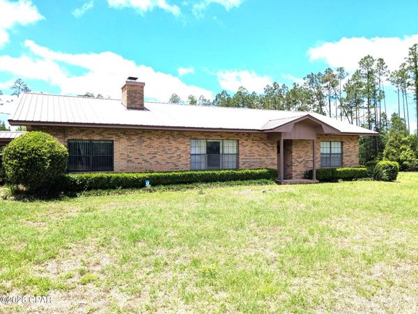 1309 Fairview Road , Marianna, FL 32448