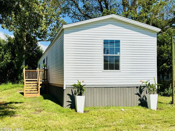 222 Springfield Avenue, Panama City, FL 32401