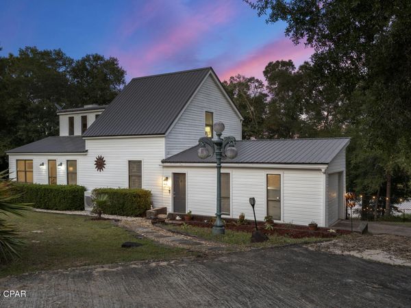 3783 Payne Lake Road , Chipley, FL 32428