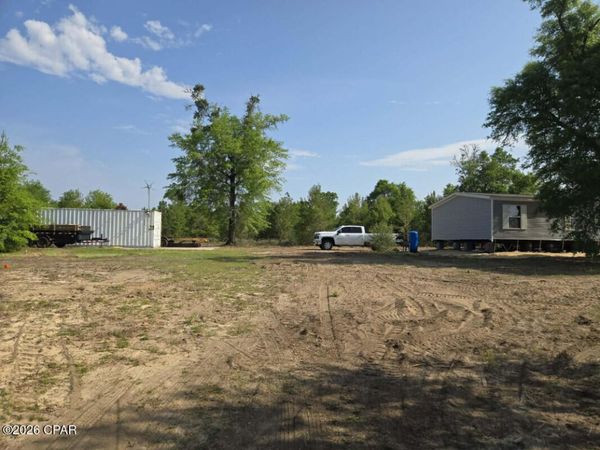 10275 E Highway 20 , Youngstown, FL 32466