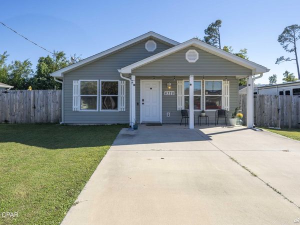6328 Olokee Street , Panama City, FL 32404