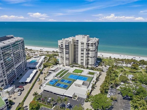 4051 Gulf Shore BLVD N, Unit 300, NAPLES, FL 34103