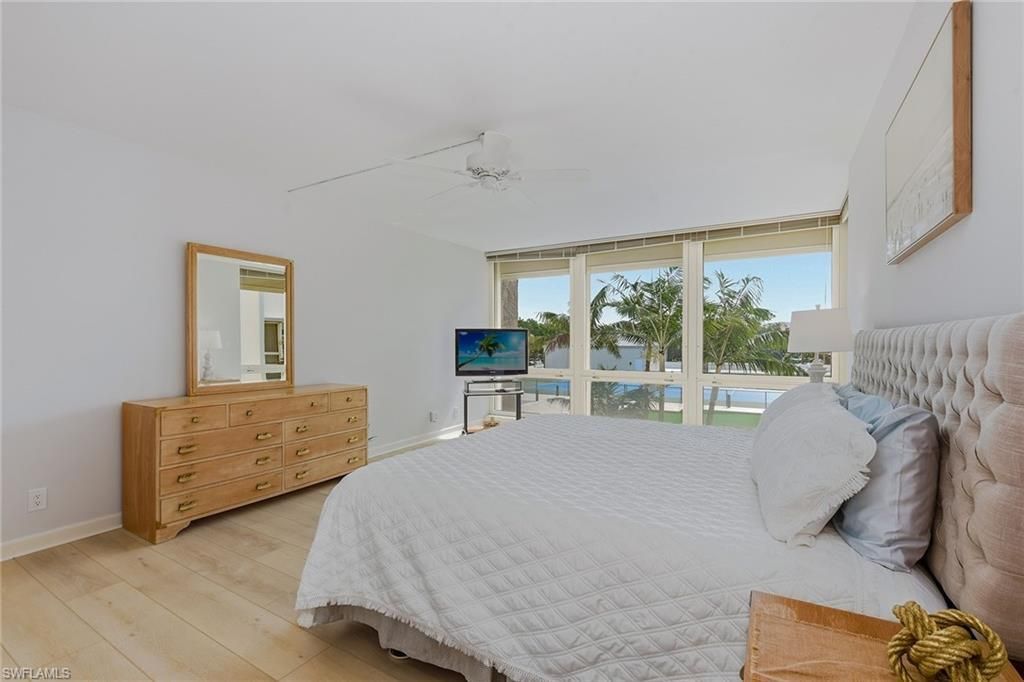 4051 Gulf Shore Blvd N, Unit 300, Naples, FL 34103 Photo