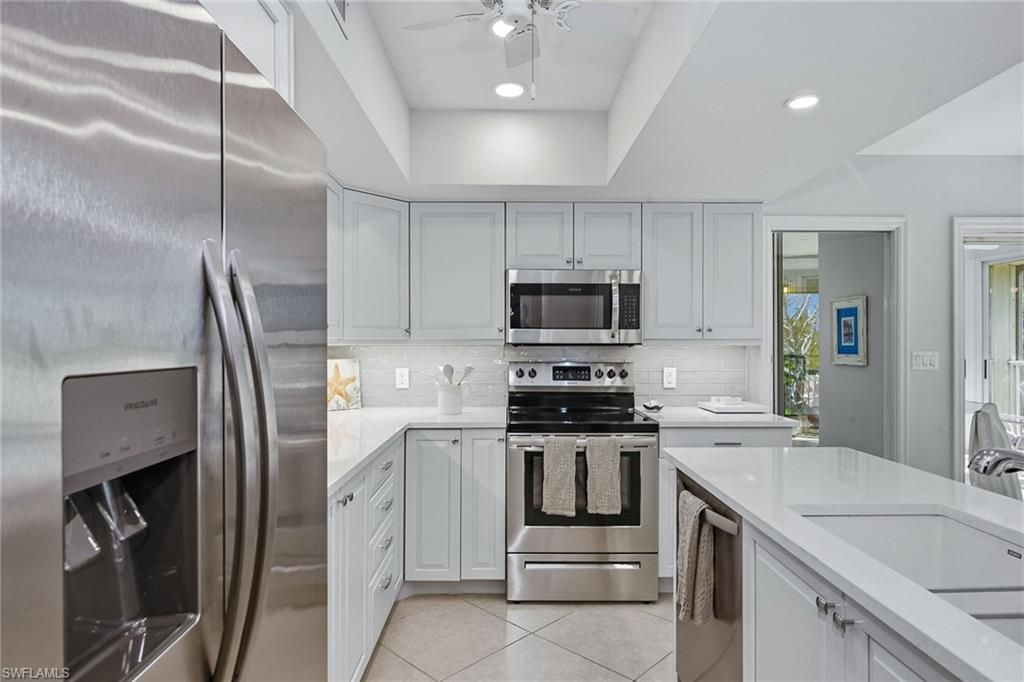 4051 Gulf Shore Blvd N, Unit 300, Naples, FL 34103 Photo