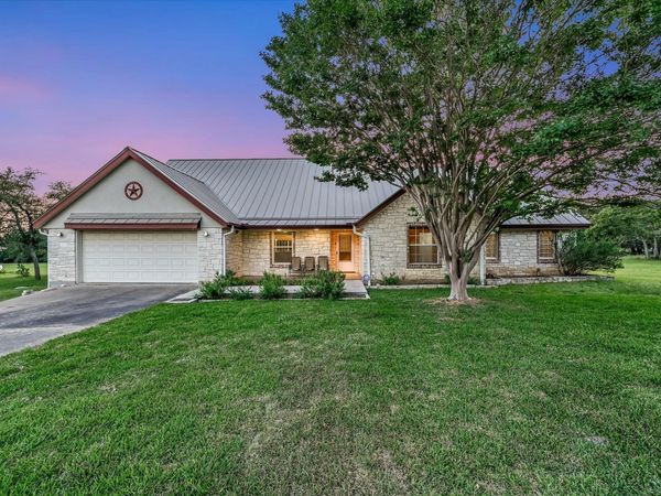 222 Peabody PL, Dripping Springs, TX 78620