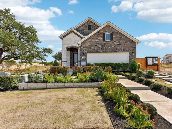 309 Possumhaw LN, San Marcos, TX 78666