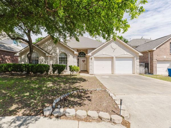13510 Chappel Vw, San Antonio, TX 78249