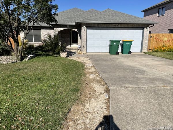 7815 CASPIAN BAY DR, Converse, TX 78109