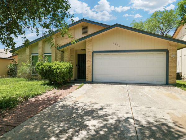 6123 Ridge Arbor st, San Antonio, TX 78250