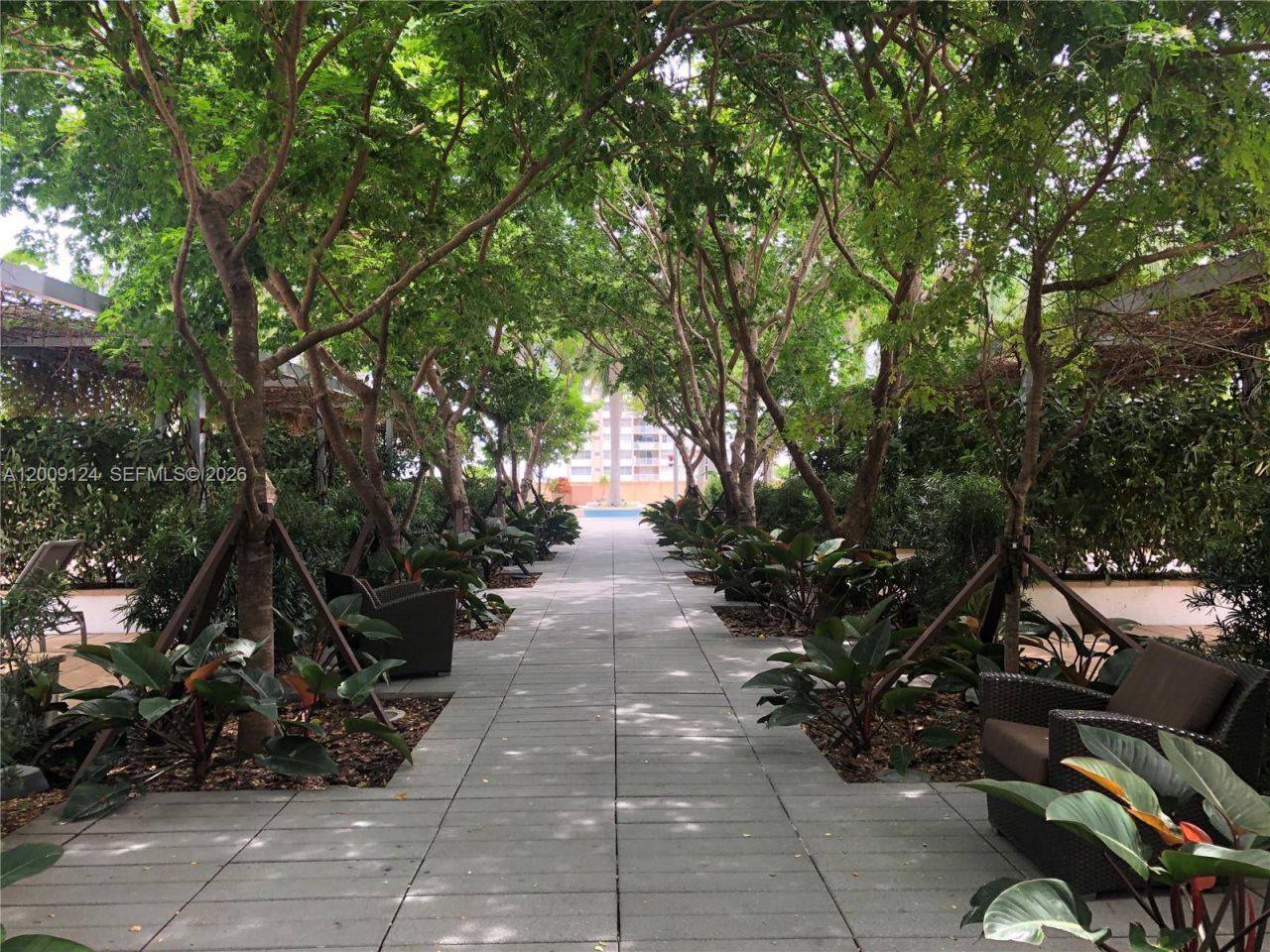 1435 Brickell Ave , Unit 3505, Miami, FL 33131 Photo
