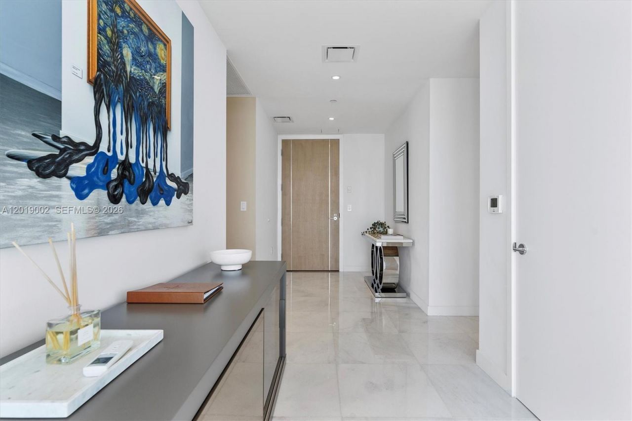 15701 Collins Ave , Unit 3605, Sunny Isles Beach, FL 33160 Photo