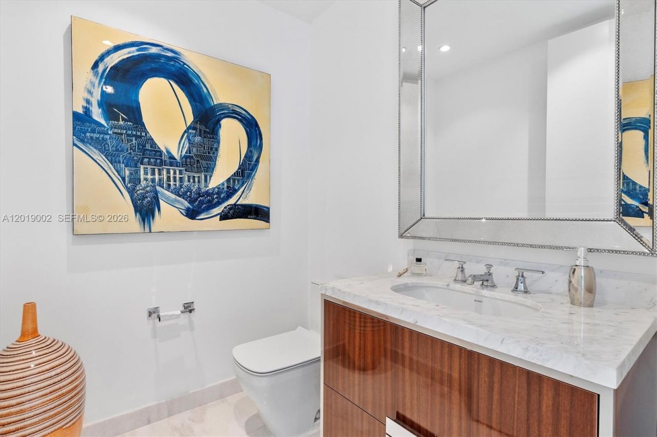 15701 Collins Ave , Unit 3605, Sunny Isles Beach, FL 33160 Photo
