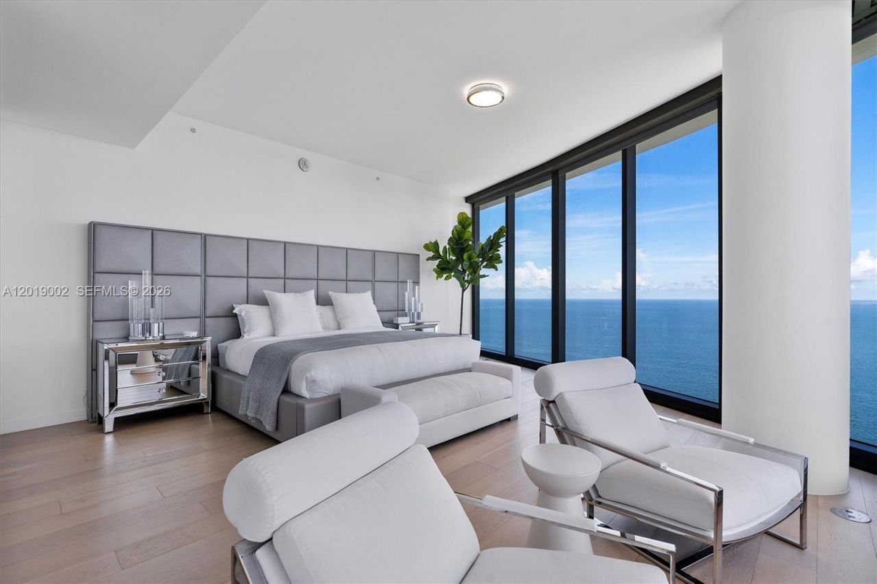 15701 Collins Ave , Unit 3605, Sunny Isles Beach, FL 33160 Photo