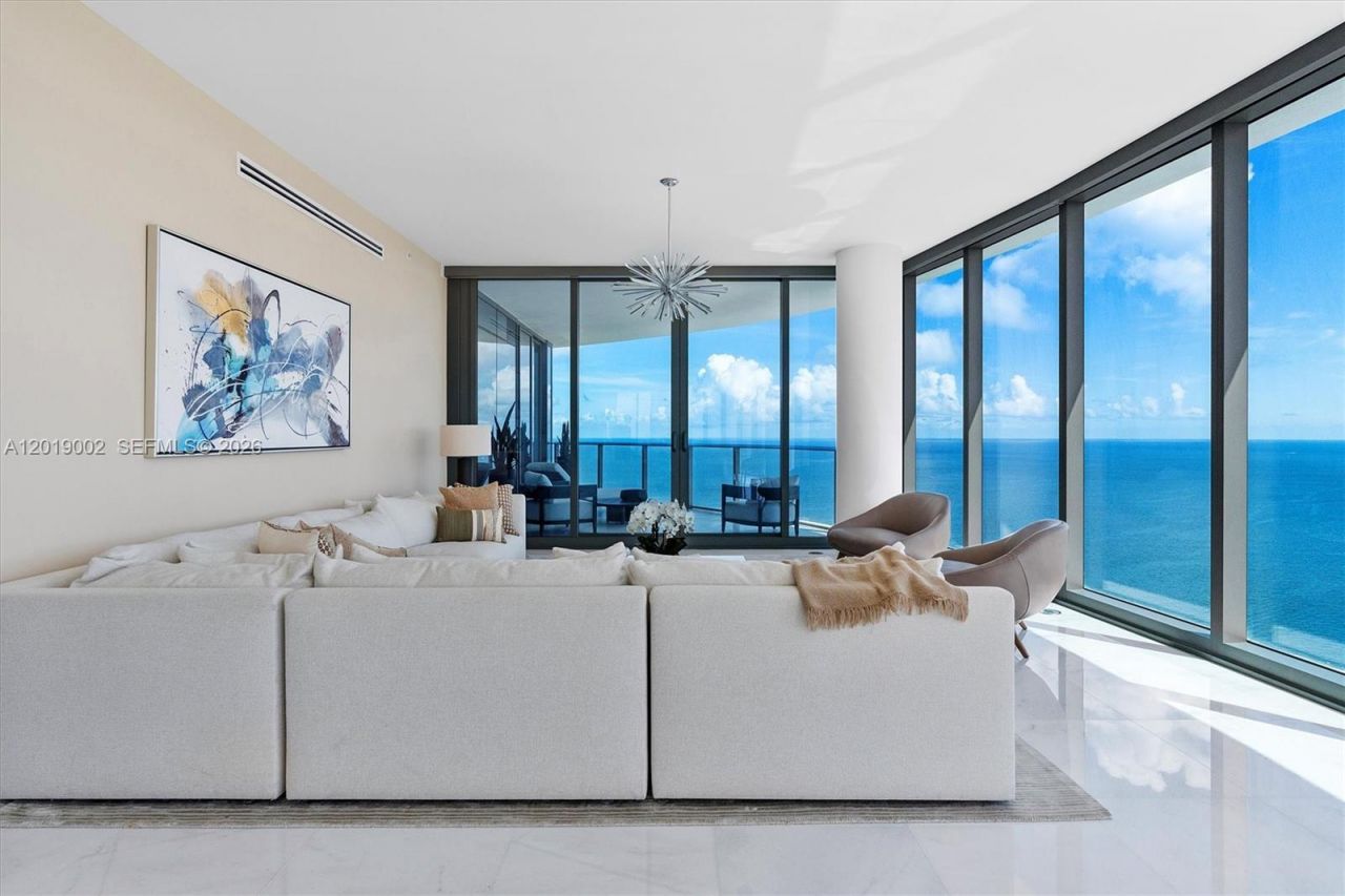 15701 Collins Ave , Unit 3605, Sunny Isles Beach, FL 33160 Photo