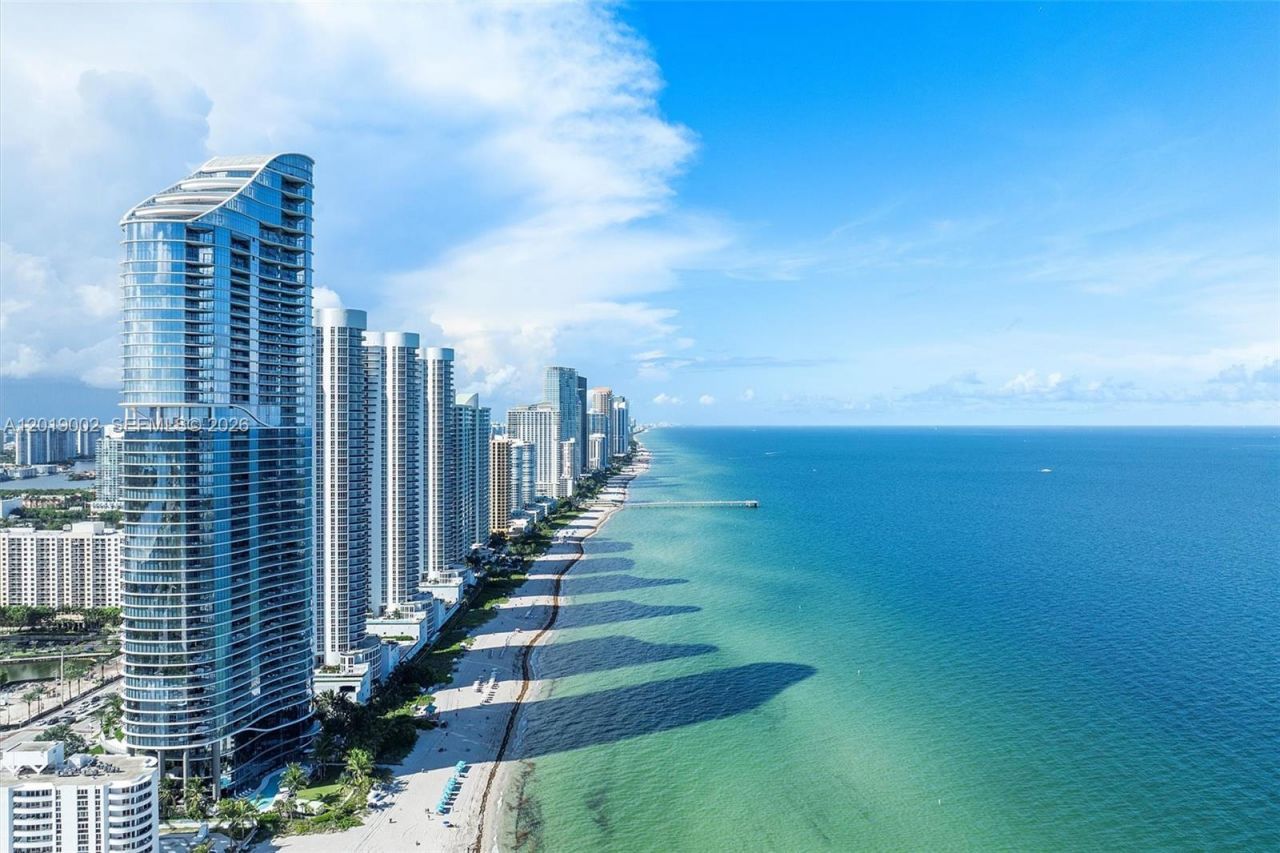 15701 Collins Ave , Unit 3605, Sunny Isles Beach, FL 33160 Photo